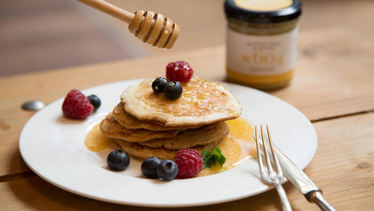 Pancakes mit Mango Chili Honig