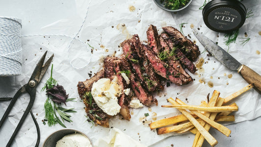 Steak mit Pfeffer Ingwer Butter