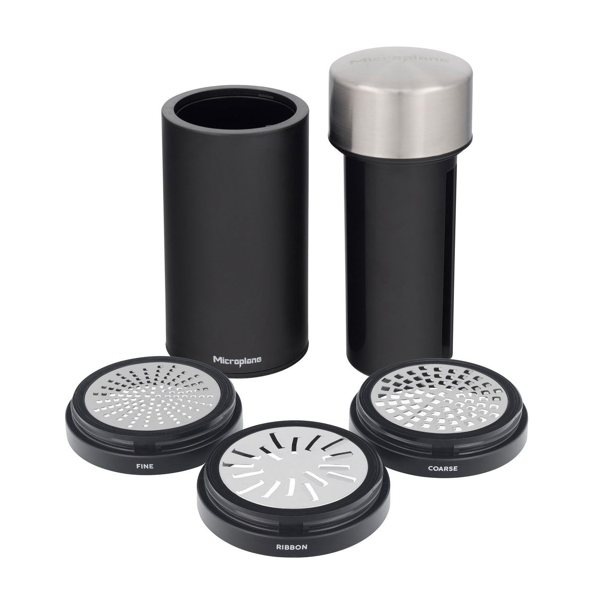 Schwarze und silberne Microplane Universalmühle mit drei austauschbaren Edelstahlscheiben.