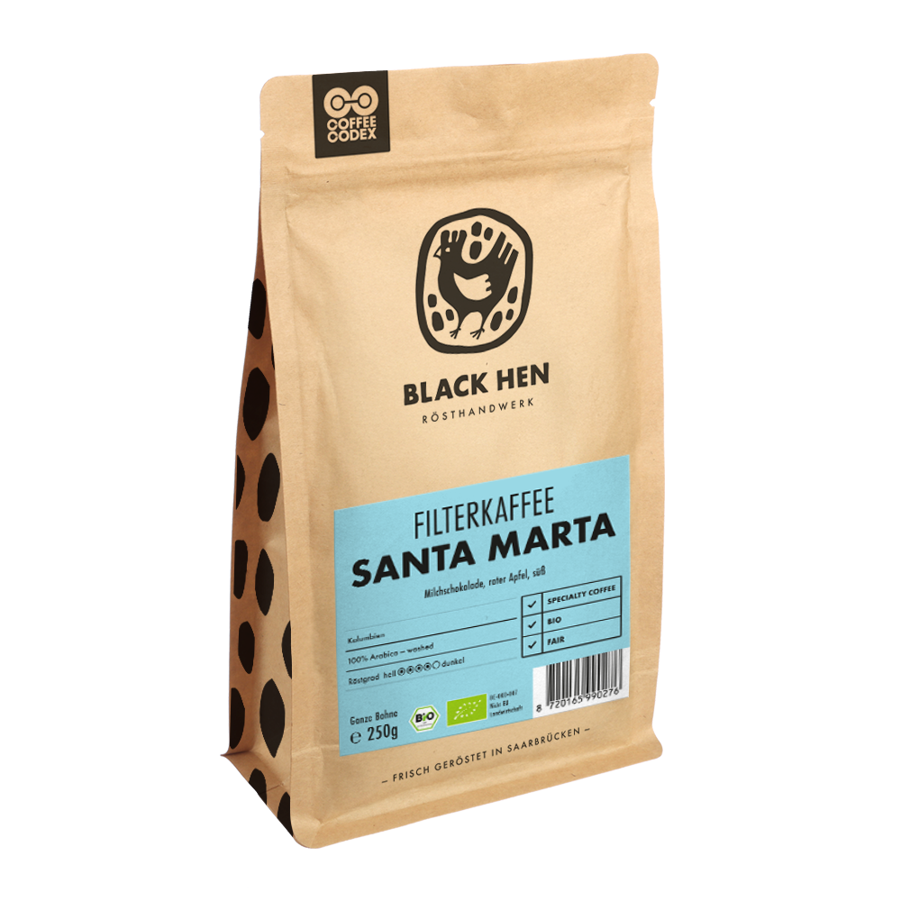 Bio Filterkaffee SANTA MARTA in brauner Tüte mit blauem Etikett und schwarzem Logo auf der Vorderseite.