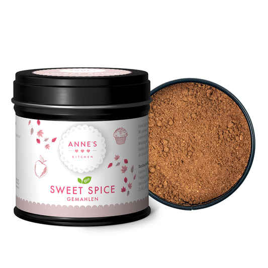 Offenes Annes Sweet Spice Glas mit braunem, gemahlenem Ceylon-Zimt.