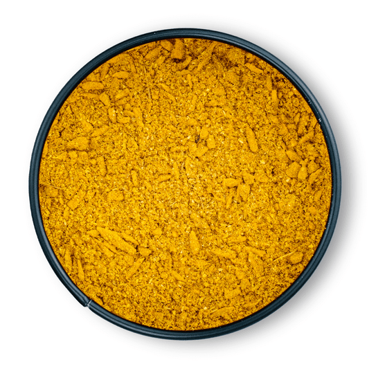 Bio Fischcurry in runder Dose, von oben auf weißem Hintergrund gesehen.