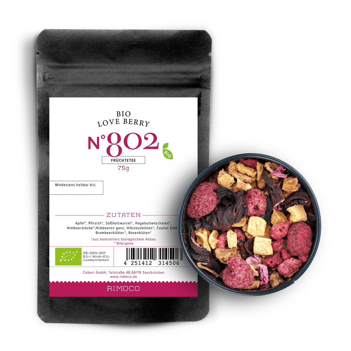 Teebeutel Bio Früchtetee Love Berry neben einer Schale mit Beeren-Teemischung.