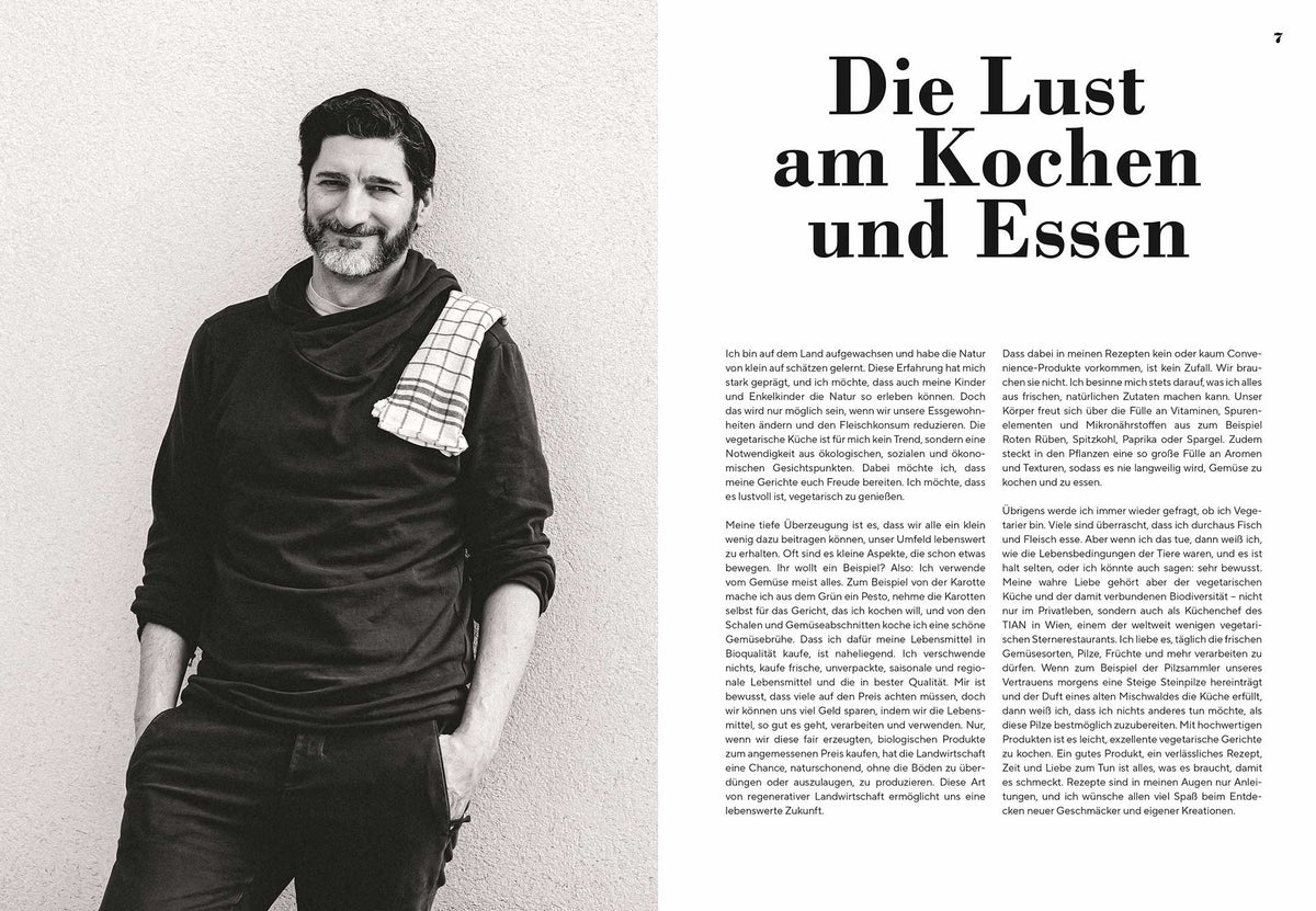 Ein Mann lächelt mit einem Handtuch über der Schulter neben dem Buch Paul Ivić Vegetarisch.