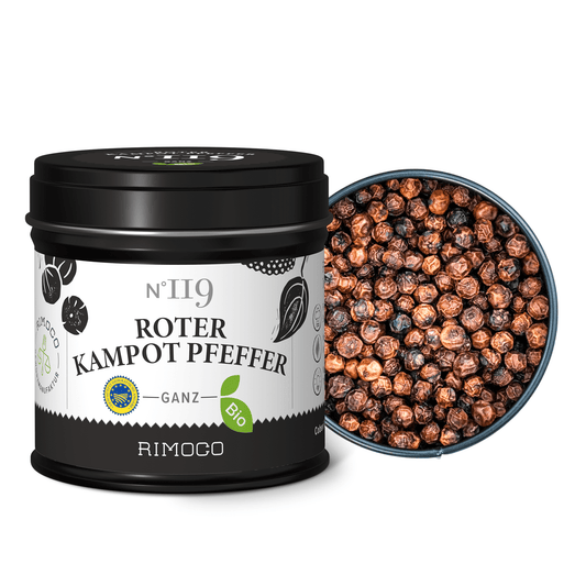 Geschenkset Pasta & Verdura neben einer offenen Dose mit ganzen roten Pfefferkörnern.