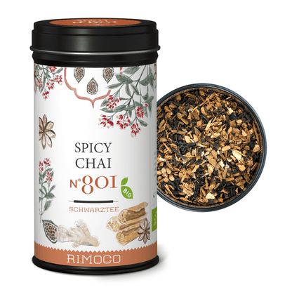 Schale mit losem Masala-Chai-Gewürz neben einer Dosis Bio Spicy Chai Tee.